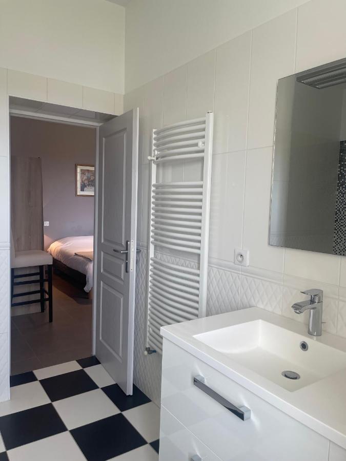 Domaine Des Peyries - Chambres Et Table D'Hotes Saint-Barthelemy-d'Agenais Kültér fotó