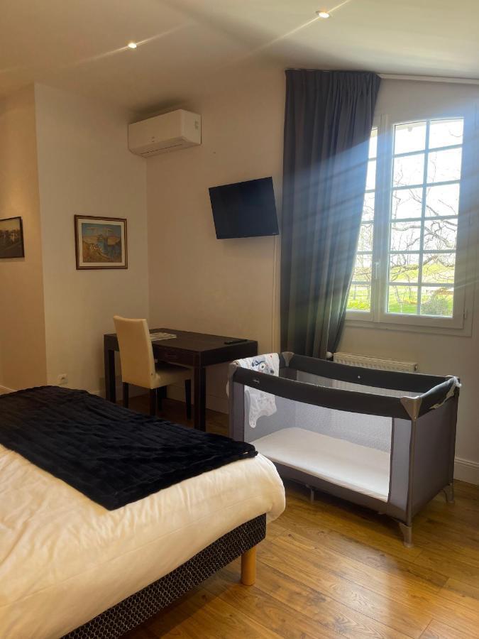 Domaine Des Peyries - Chambres Et Table D'Hotes Saint-Barthelemy-d'Agenais Kültér fotó