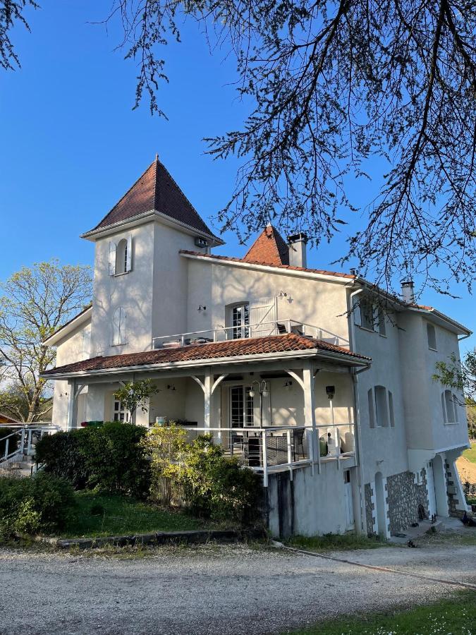 Domaine Des Peyries - Chambres Et Table D'Hotes Saint-Barthelemy-d'Agenais Kültér fotó
